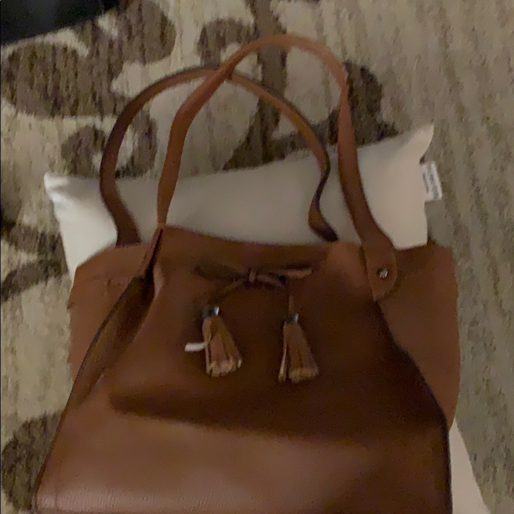 Jessica Simpson purse